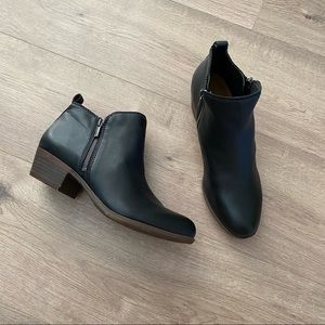 Lucky Brand Womens Basel Black Ankle Boots Size 9